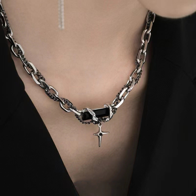 European, American, Japanese, and Korean minimalist, fashionable, and atmospheric titanium steel chain necklaces for men and women